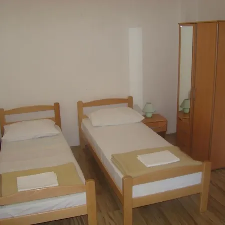 Frühstückspension Nika Makarska